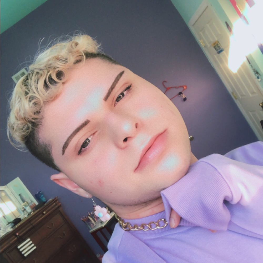 Meet your Posher, James